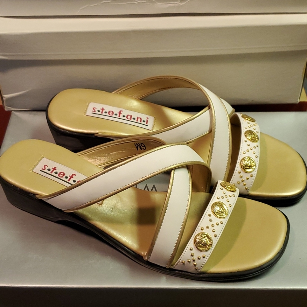 Vintage s.t.e.f.a.n.i Strappy Open-Toe Sandals